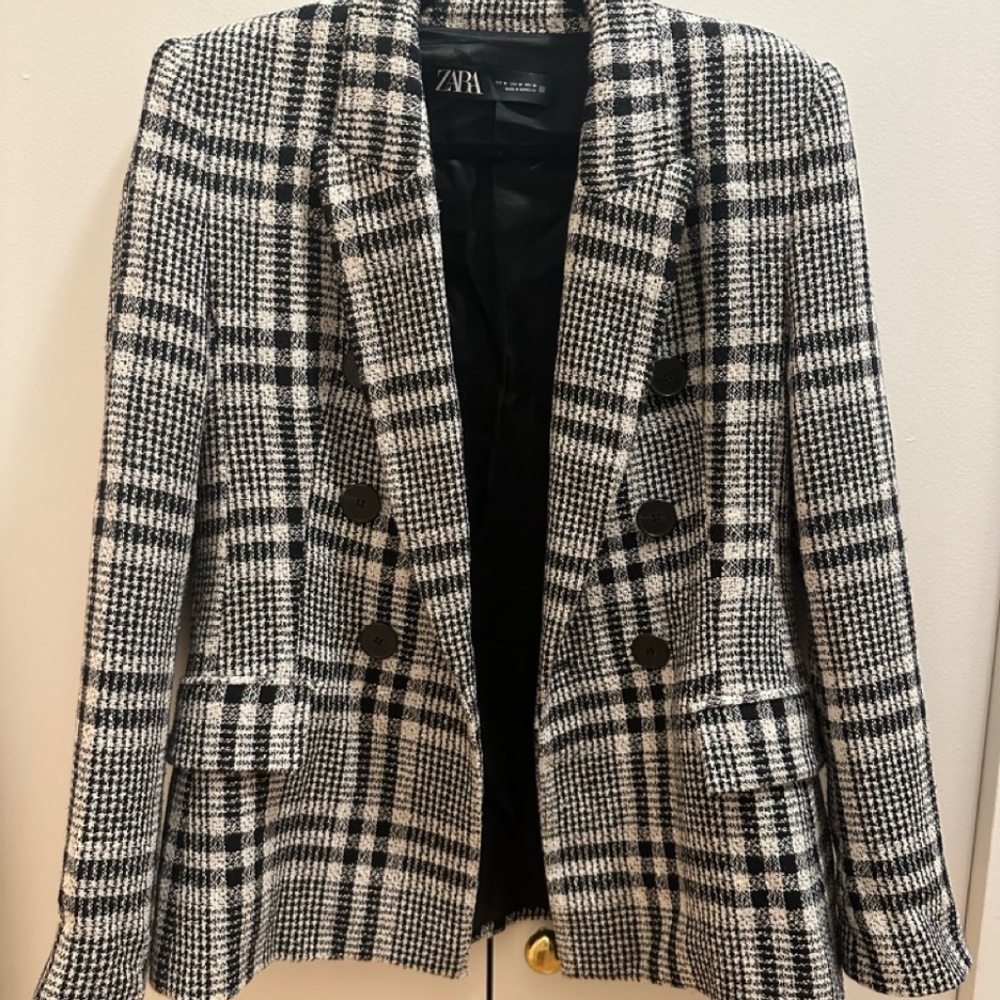 Zara Black + White Blazer - Size M